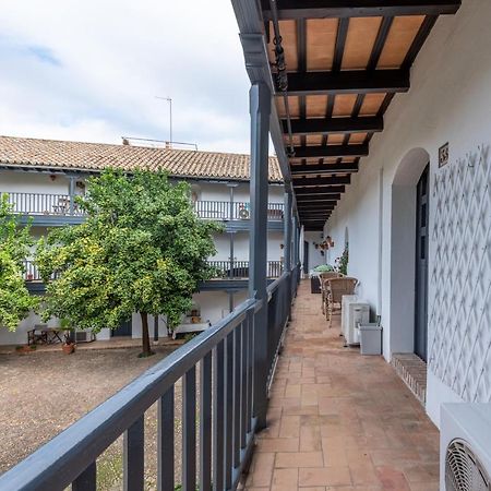 Apartamento En Monumento Historico Nacional Corral Del Conde-Duque De Olivares Севилья Экстерьер фото