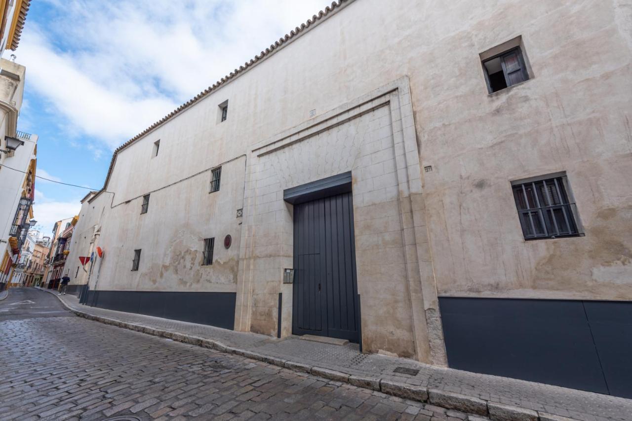 Apartamento En Monumento Historico Nacional Corral Del Conde-Duque De Olivares Севилья Экстерьер фото
