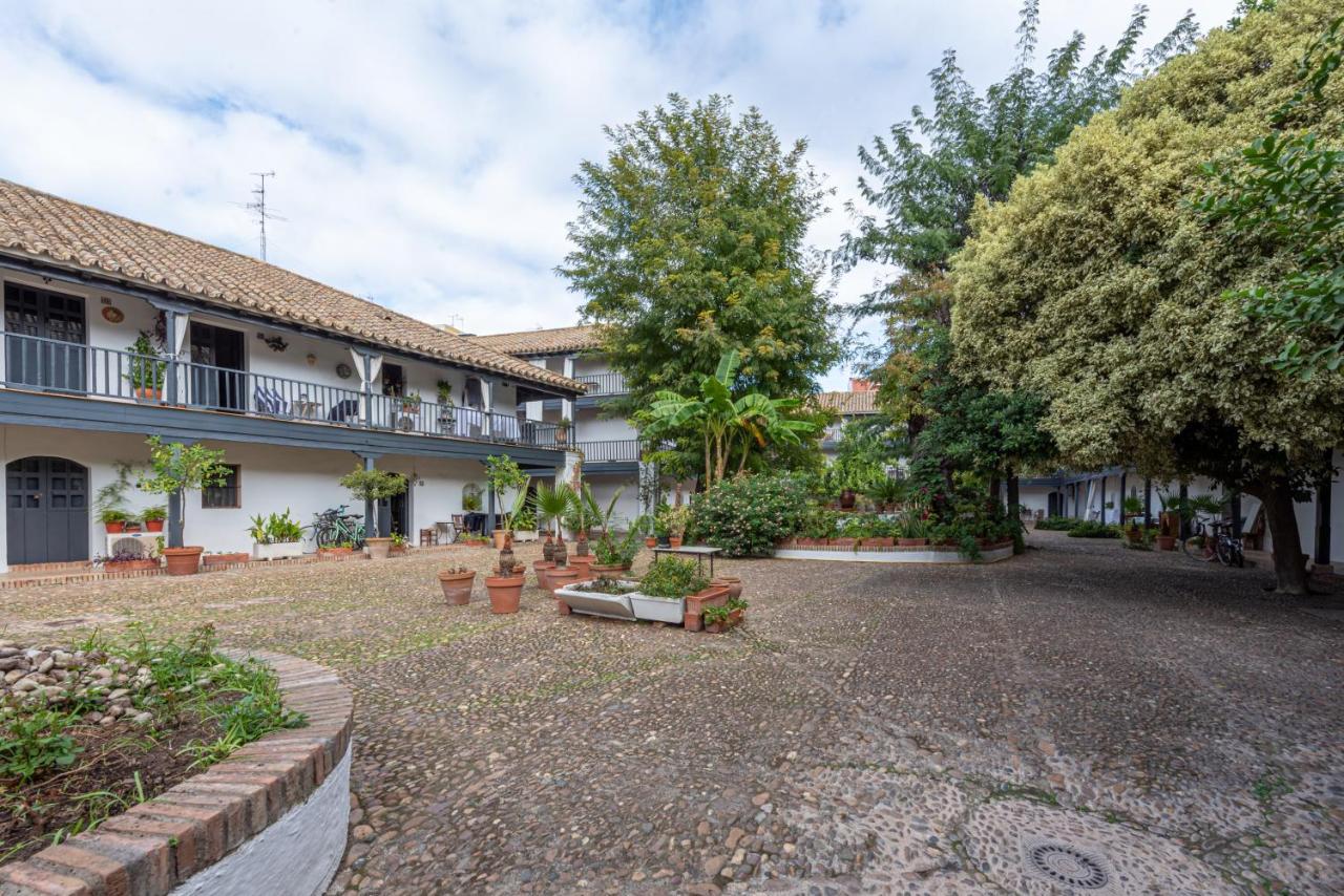 Apartamento En Monumento Historico Nacional Corral Del Conde-Duque De Olivares Севилья Экстерьер фото